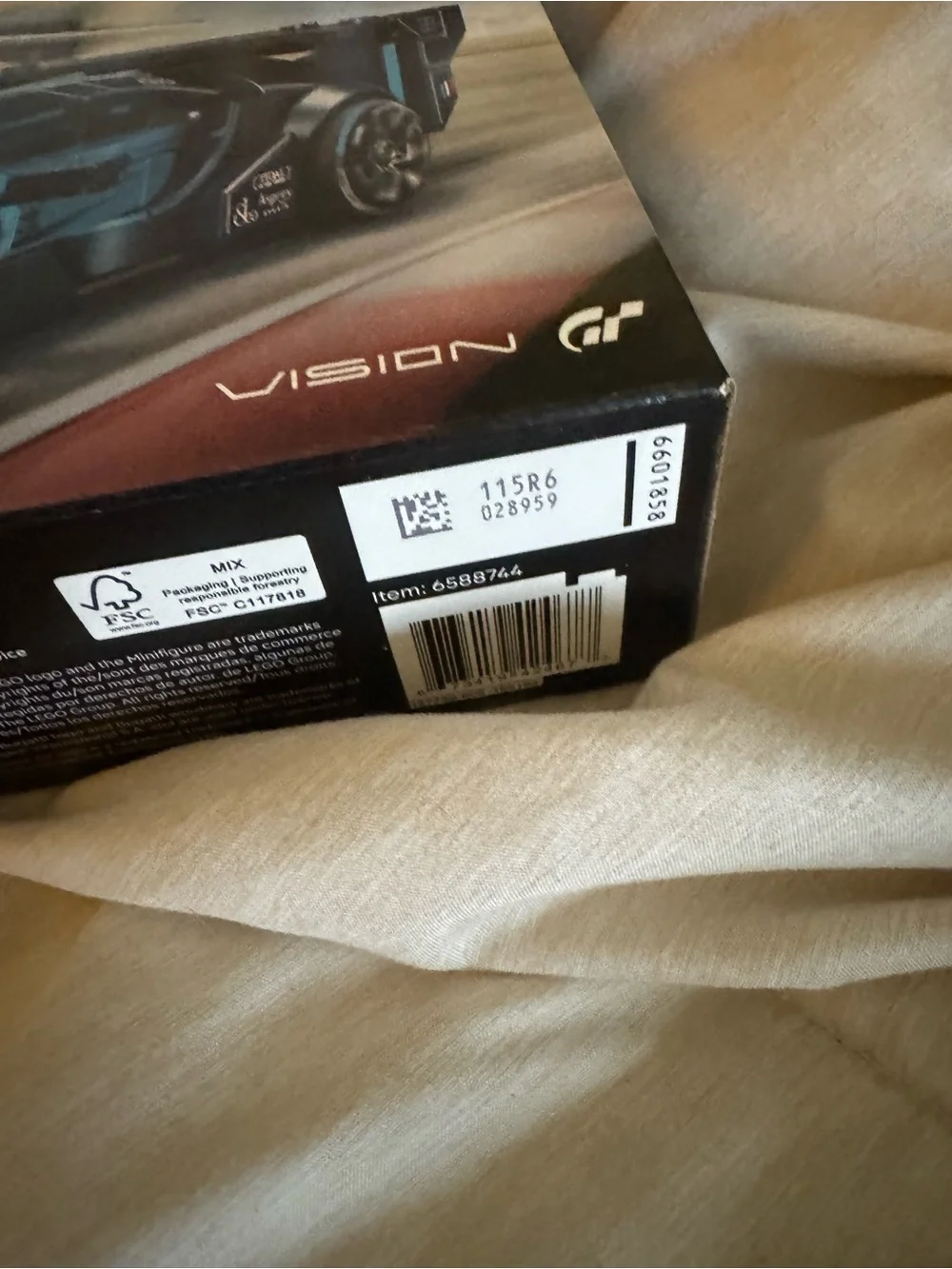 LEGO Bugatti Vision Gran Turismo Blue and Black Speed Champions Set